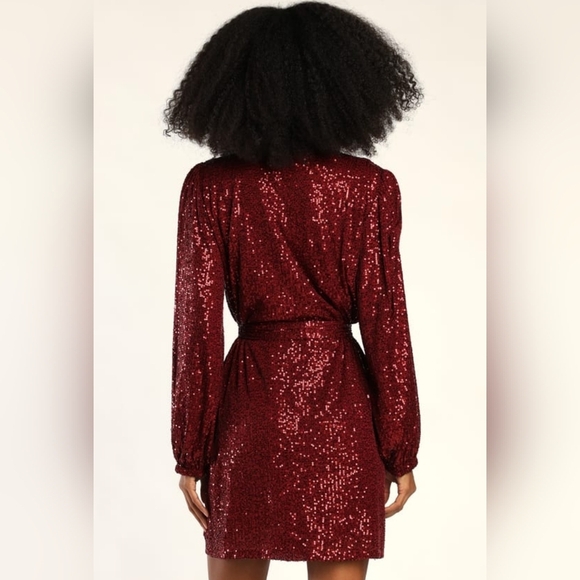 NWOT Lulus Burgundy Sequin Long Sleeve Wrap Dress Size XL=14/16 - Picture 3 of 6